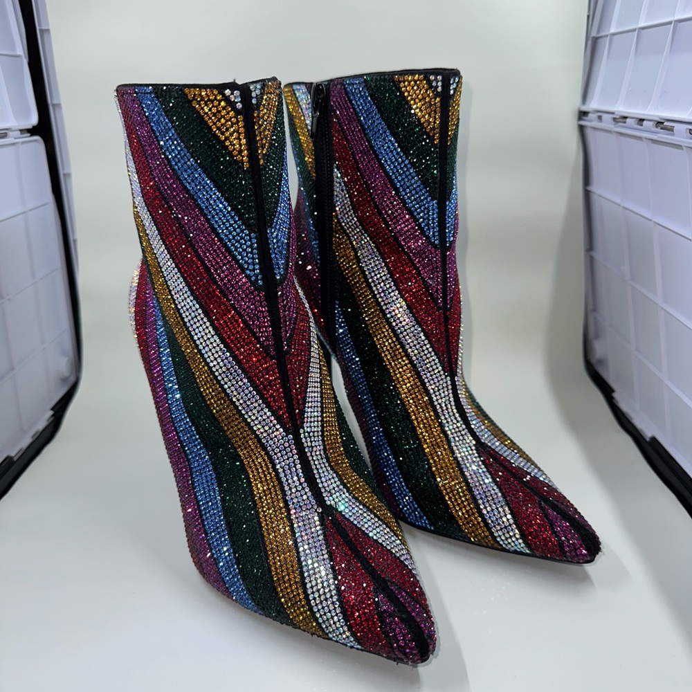 I•N•C boots heels - 6 1/2 - used only one time!